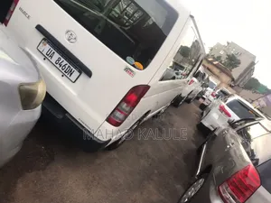 New Toyota HiAce 2010 White