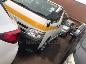 New Toyota HiAce 2010 White