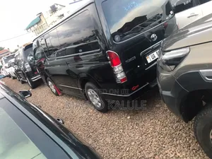 New Toyota HiAce 2012 Black