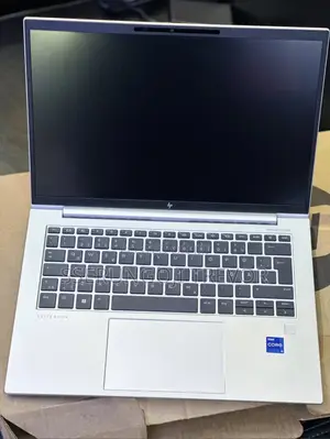 New Laptop HP EliteBook 840 G8 8GB Intel Core i5 SSHD+SSD 256GB