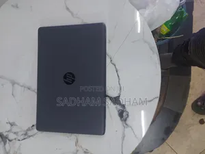 Laptop HP 15-ra003nia 4GB Intel Celeron HDD 500GB