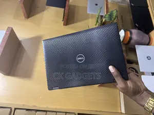 Laptop Dell Latitude 7390 8GB Intel Core i5 SSD 256GB