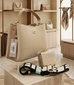 Chrisbella Shoulder Bag