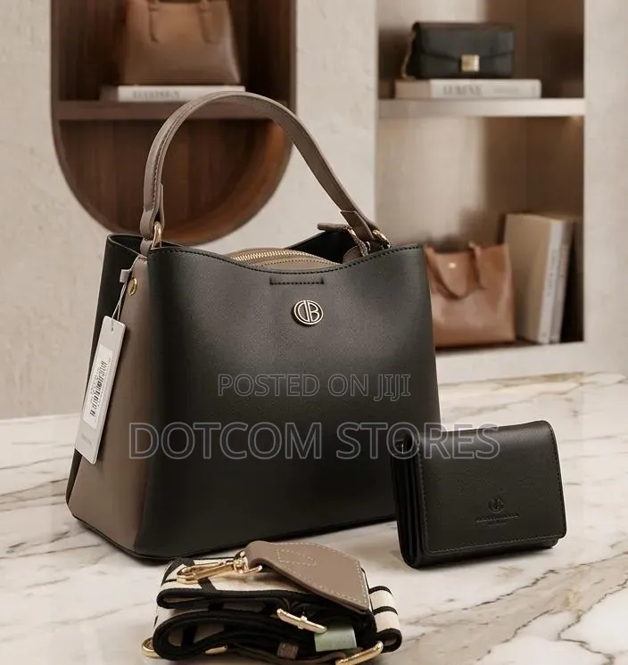 Chrisbella Shoulder Bag