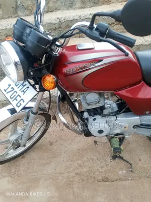 Bajaj Boxer 100 2025 Red