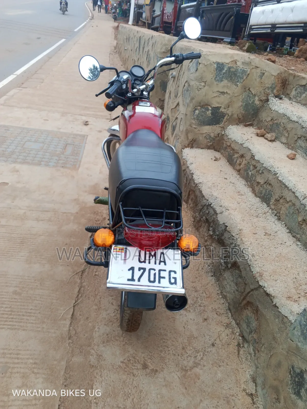 Bajaj Boxer 100 2025 Red