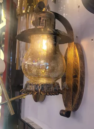 Classic Beam Wall Light