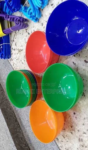 Plastic Bowls ~12pcs