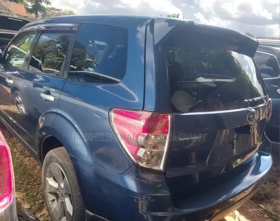Subaru Forester 2012 Blue