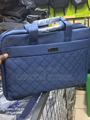 Zhaocaique Quilted Laptop Bag
