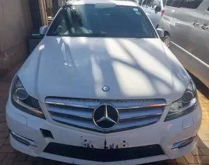 Mercedes-Benz C180 2012 White