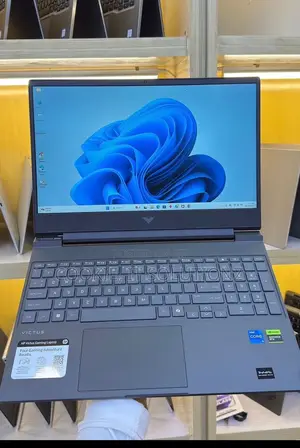 Laptop HP Victus 15 16GB Intel Core i5 SSHD (Hybrid) 512GB
