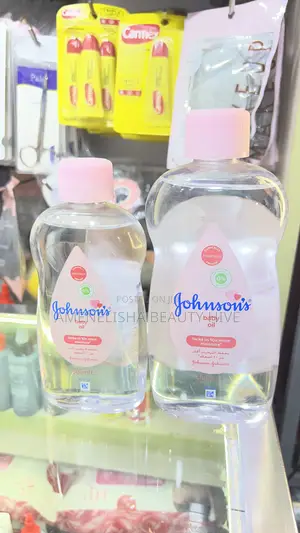 Johnson Oil for All Body and Skin Glowing and Daily Brightening