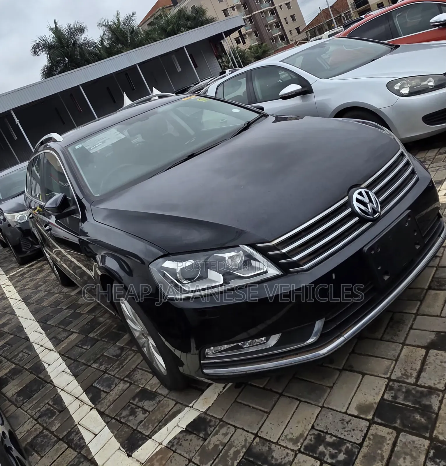 Volkswagen Passat 2013 Black