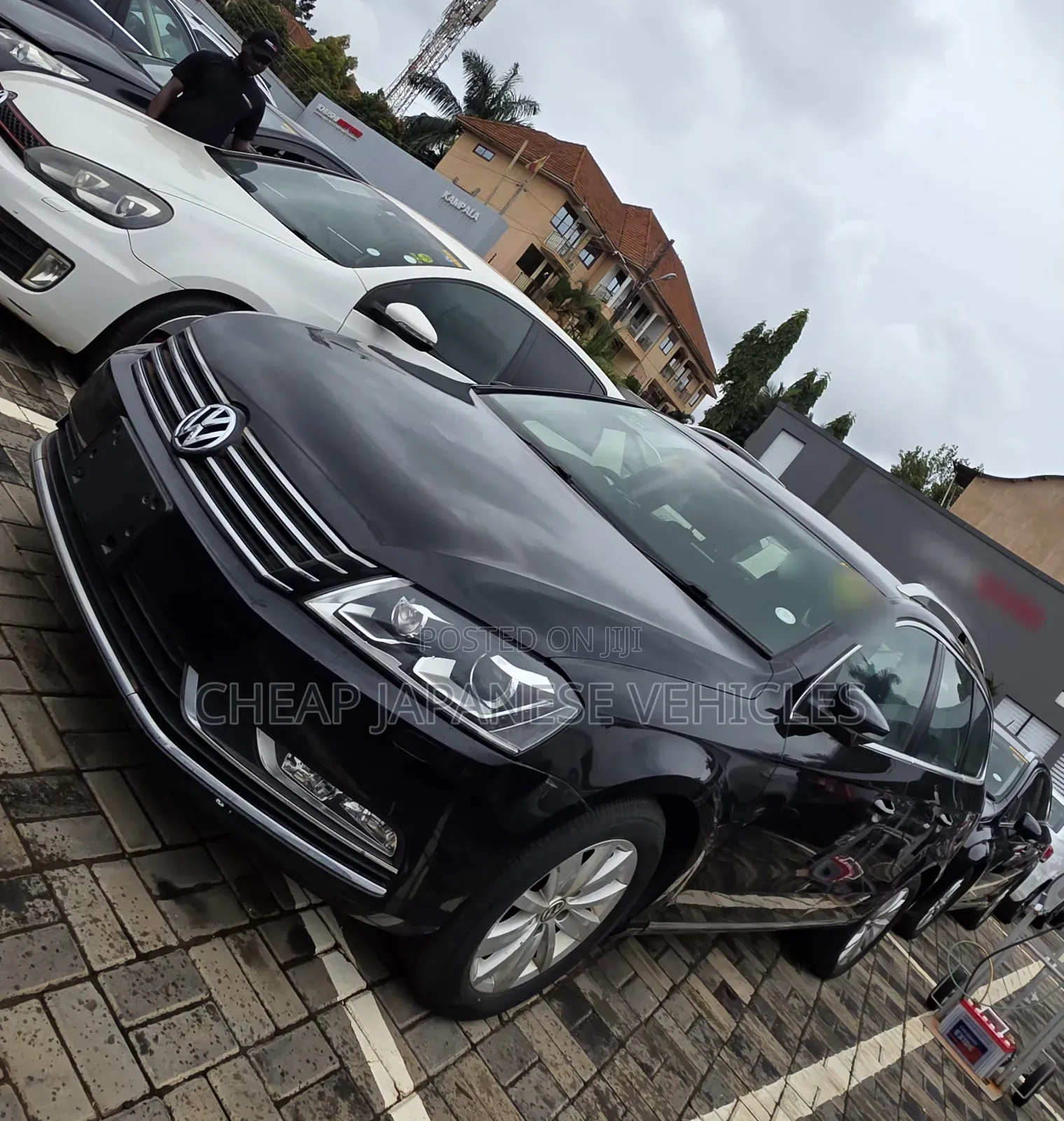 Volkswagen Passat 2013 Black