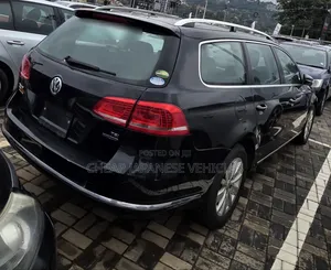 Volkswagen Passat 2013 Black