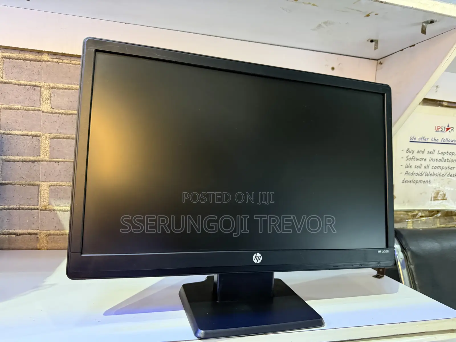 Desktop Computer HP EliteDesk 705 8GB AMD Ryzen 5 SSHD+SSD 256GB