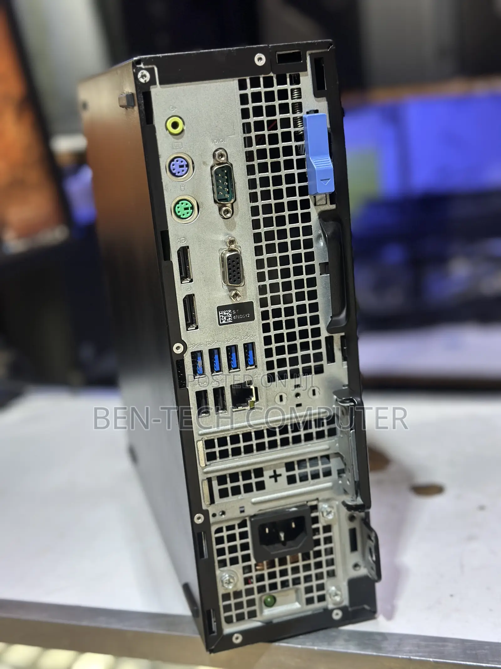Desktop Computer Dell OptiPlex XE3 8GB Intel Core i5 HDD+SSD 500GB