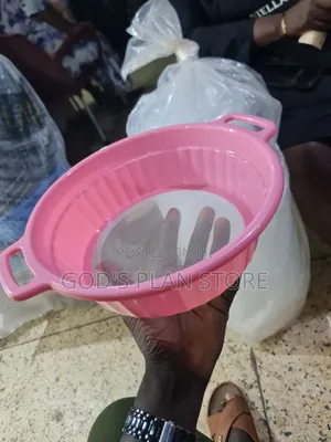 Kitchen Plastic Strainers With Side Handles