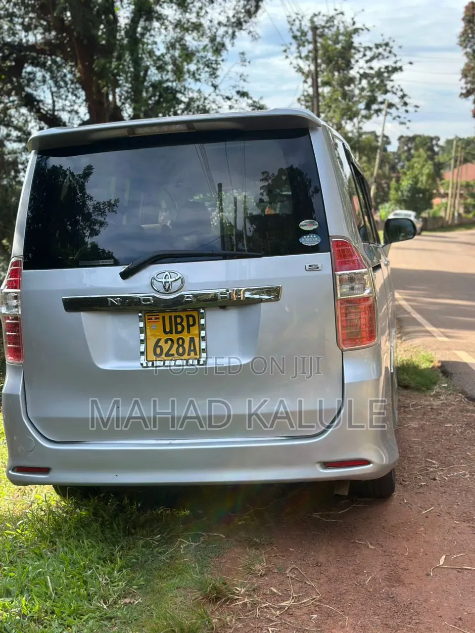 Toyota Noah 2008 Silver