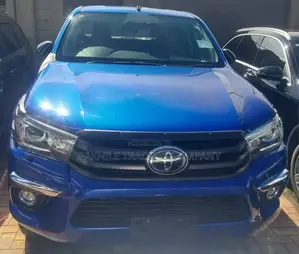 Toyota Hilux 2018 Blue