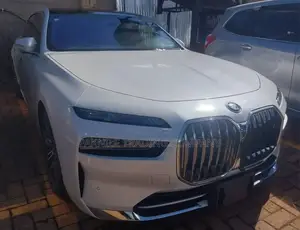 BMW i7 2024 White