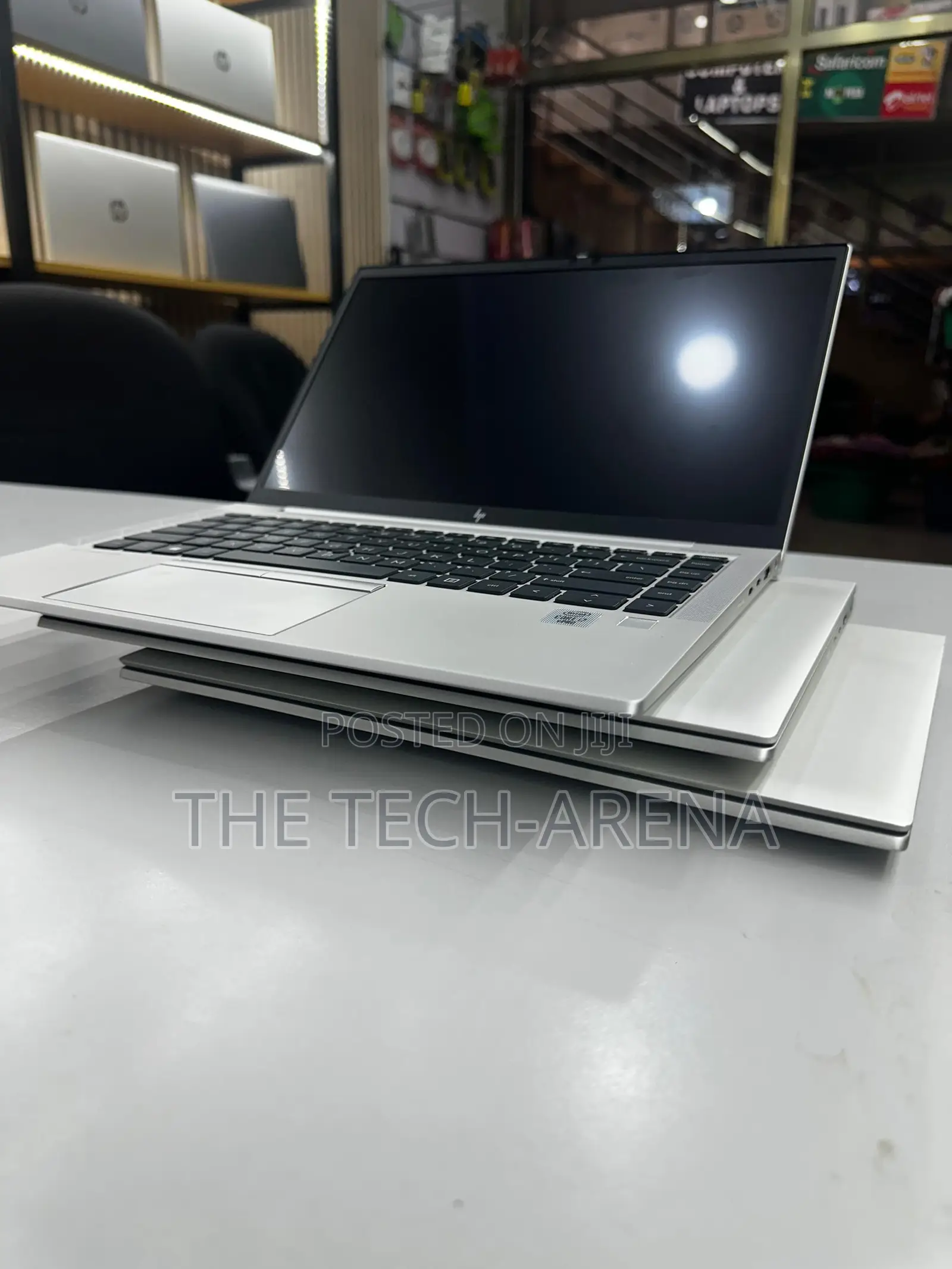 New Laptop HP EliteBook 840 G8 16GB Intel Core i7 SSD 512GB