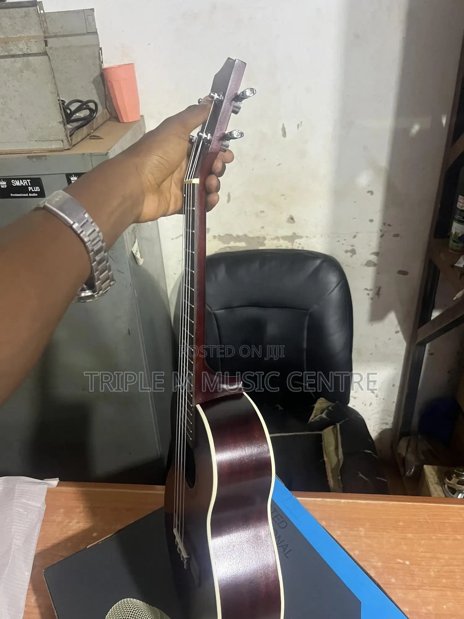 Kid ‘S Guitar