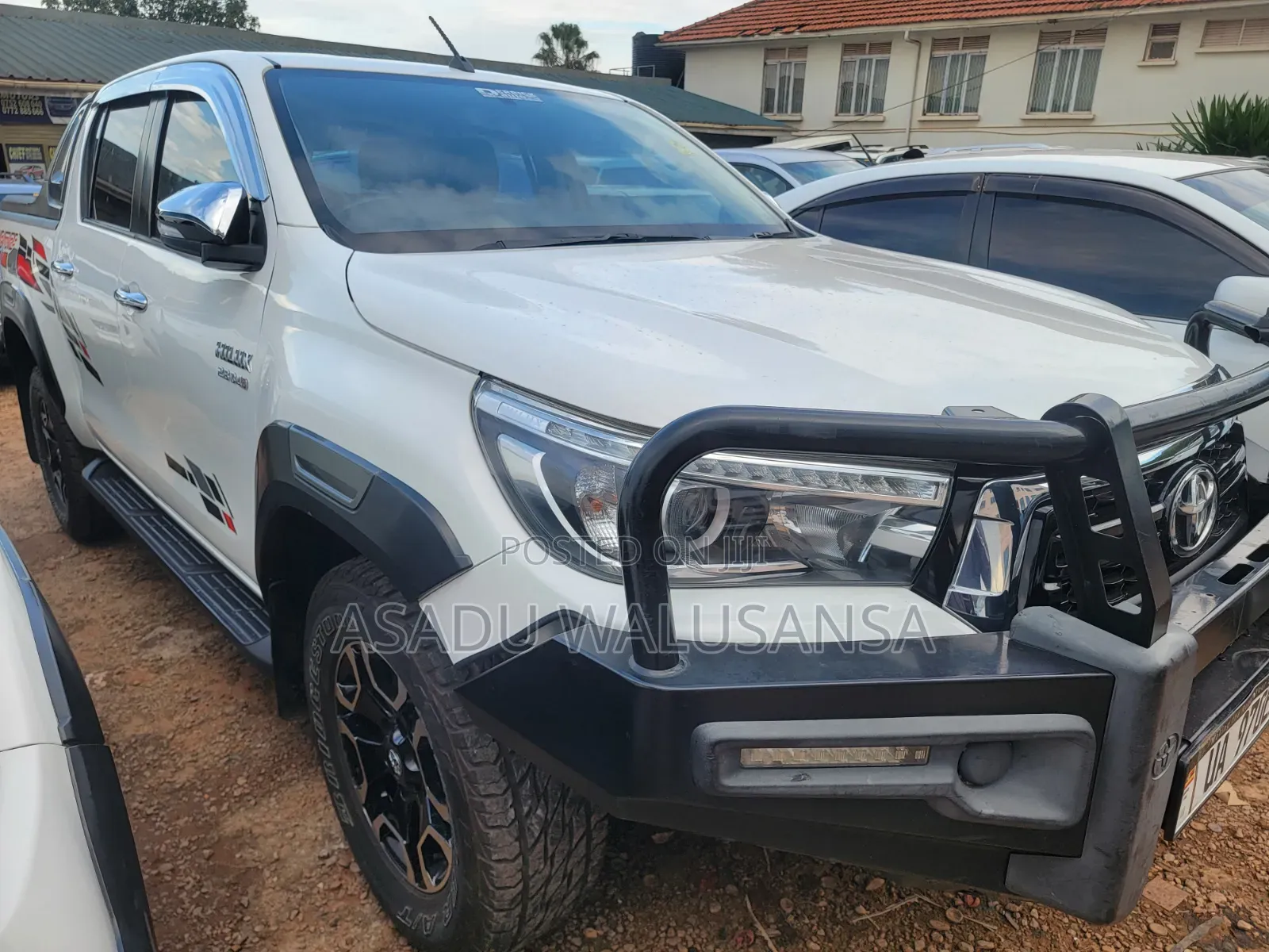 Toyota Hilux 2020 White