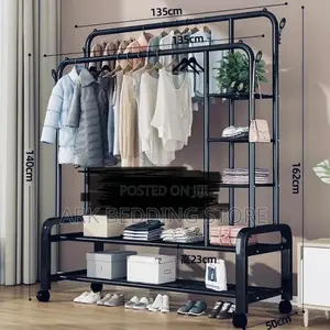 Double Rail Display Cloth Rack
