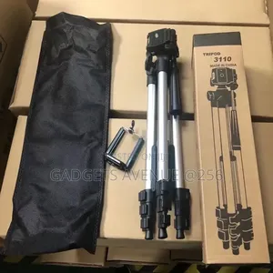 3110 Camera Tripod With A Mobile Phone Holder Mount.