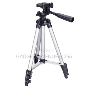 3110 Camera Tripod With A Mobile Phone Holder Mount.