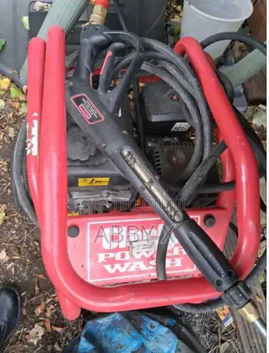 Clerk Petrol Pressure Washer