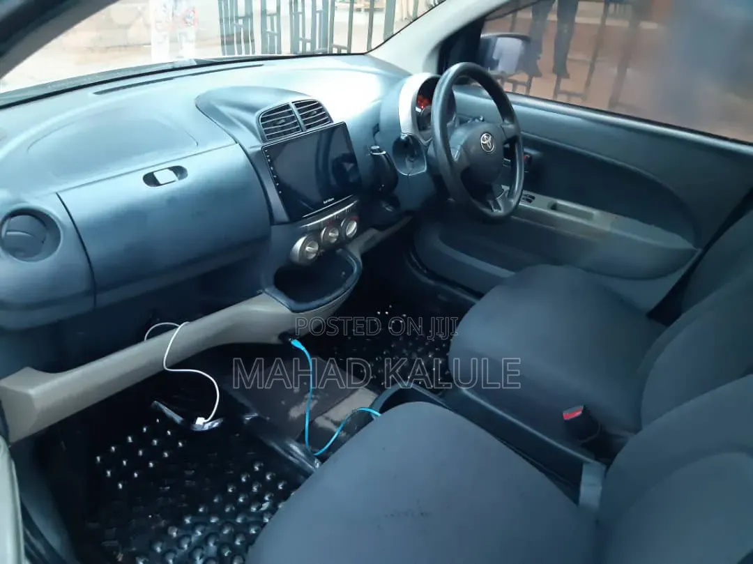 Toyota Passo 2009 Blue