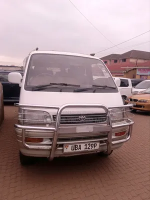 Toyota HiAce 2000 Grey