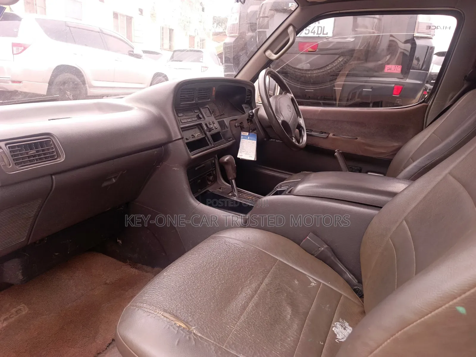 Toyota HiAce 2000 Grey