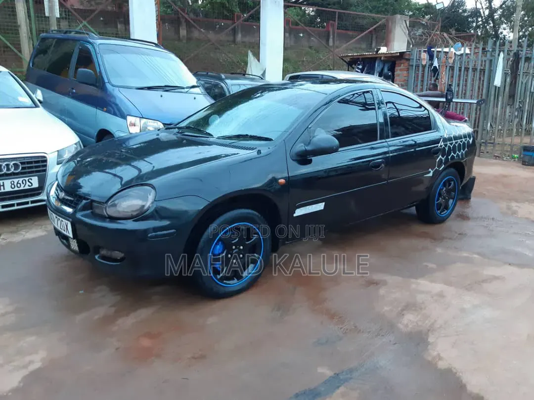 Chrysler Neon 2004 Black