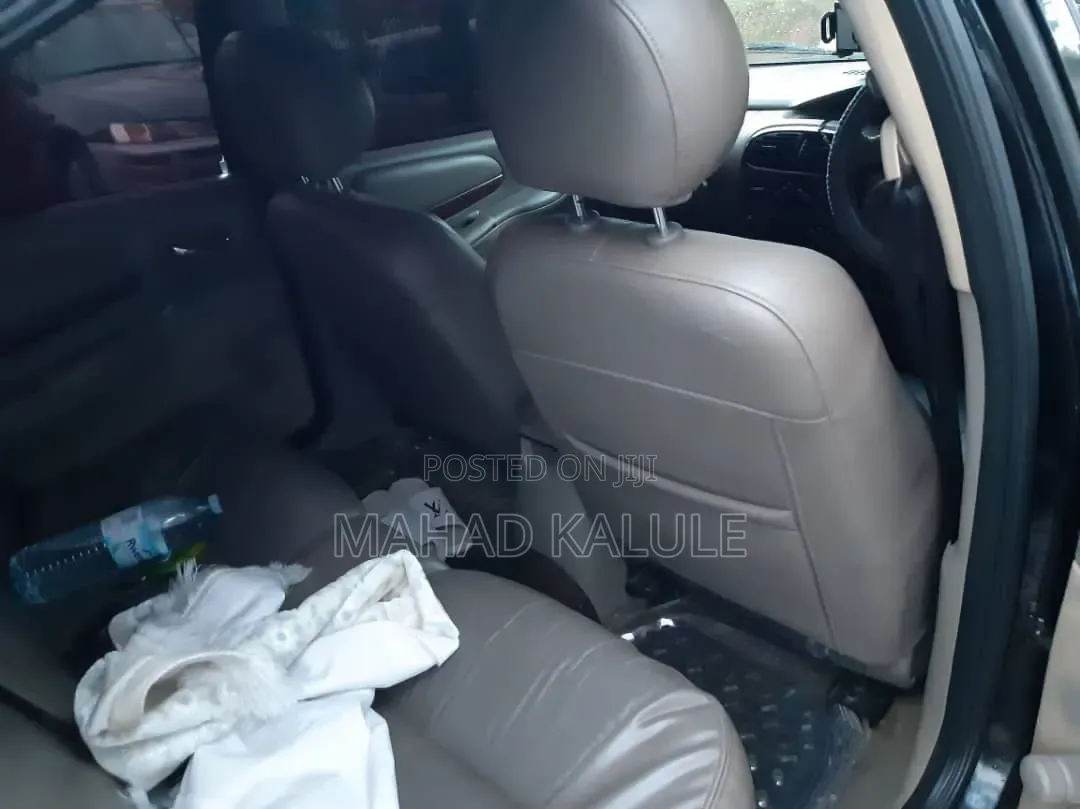 Chrysler Neon 2004 Black
