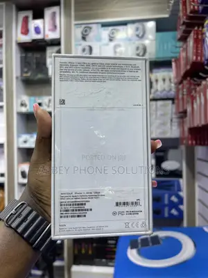 New Apple iPhone 11 128 GB White