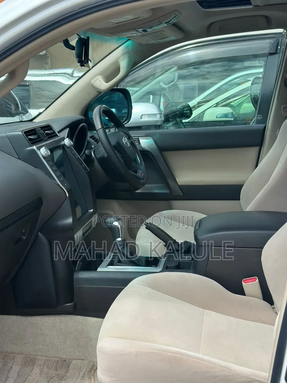 Toyota Land Cruiser 2018 White