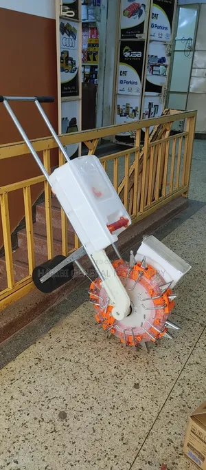 Portable Hand Push Lawn Garden Spreader,12 Seed Plates