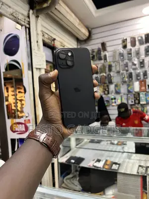New Apple iPhone 15 256 GB Bronze