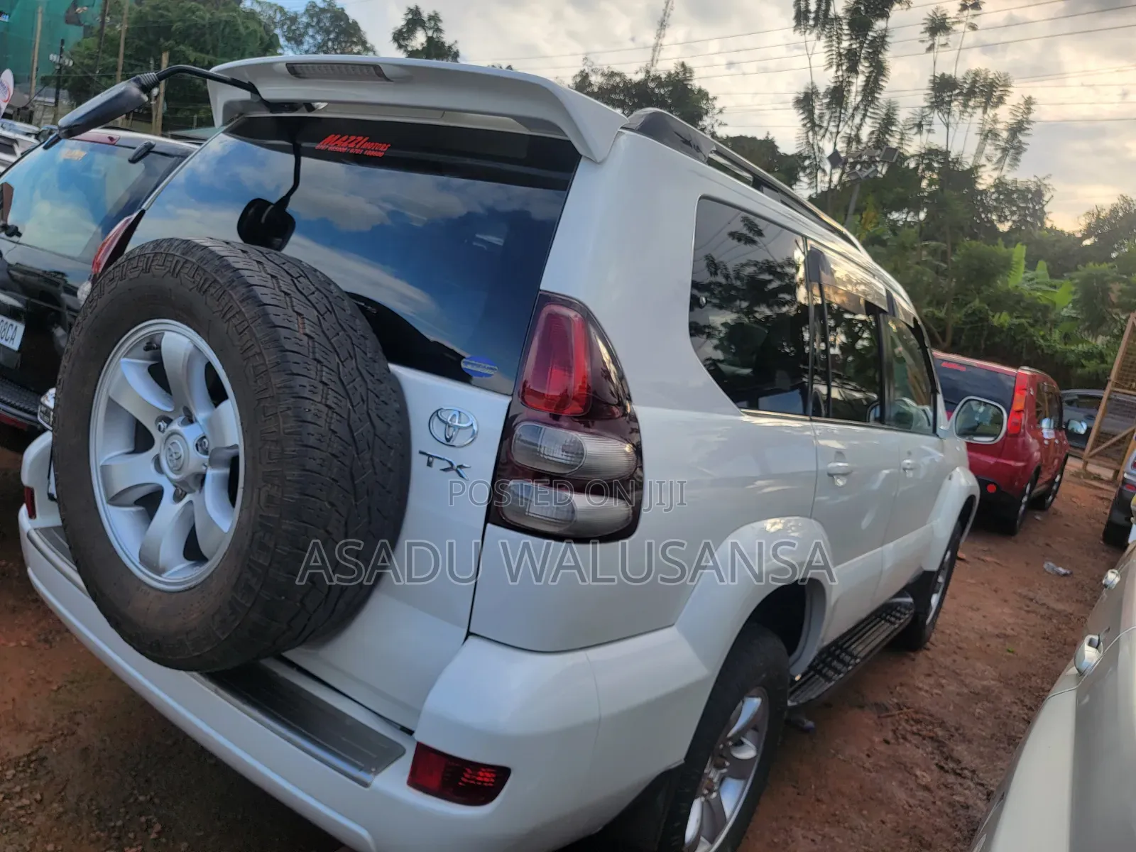 Toyota Land Cruiser Prado 2013 White