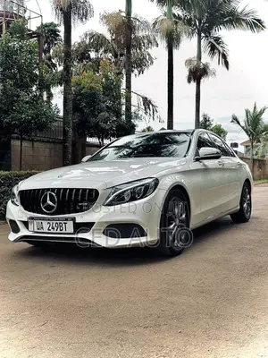 Mercedes-Benz C180 2016 White