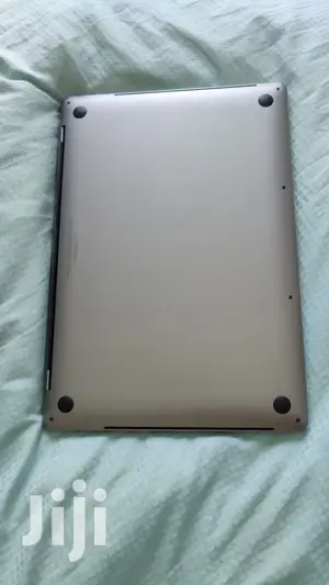 Laptop Apple MacBook Pro 16GB Intel Core i7 SSD 512GB