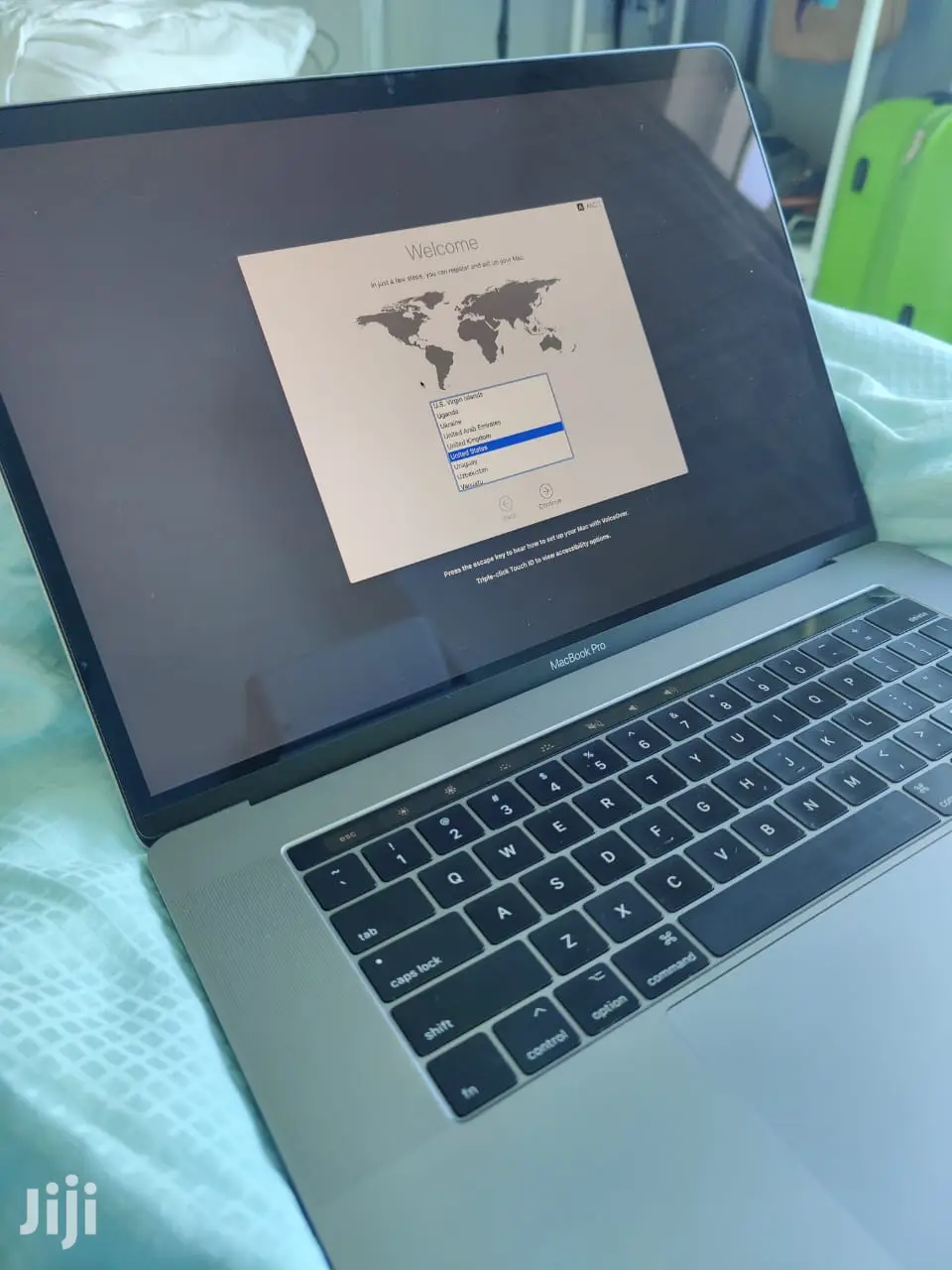 Laptop Apple MacBook Pro 16GB Intel Core i7 SSD 512GB