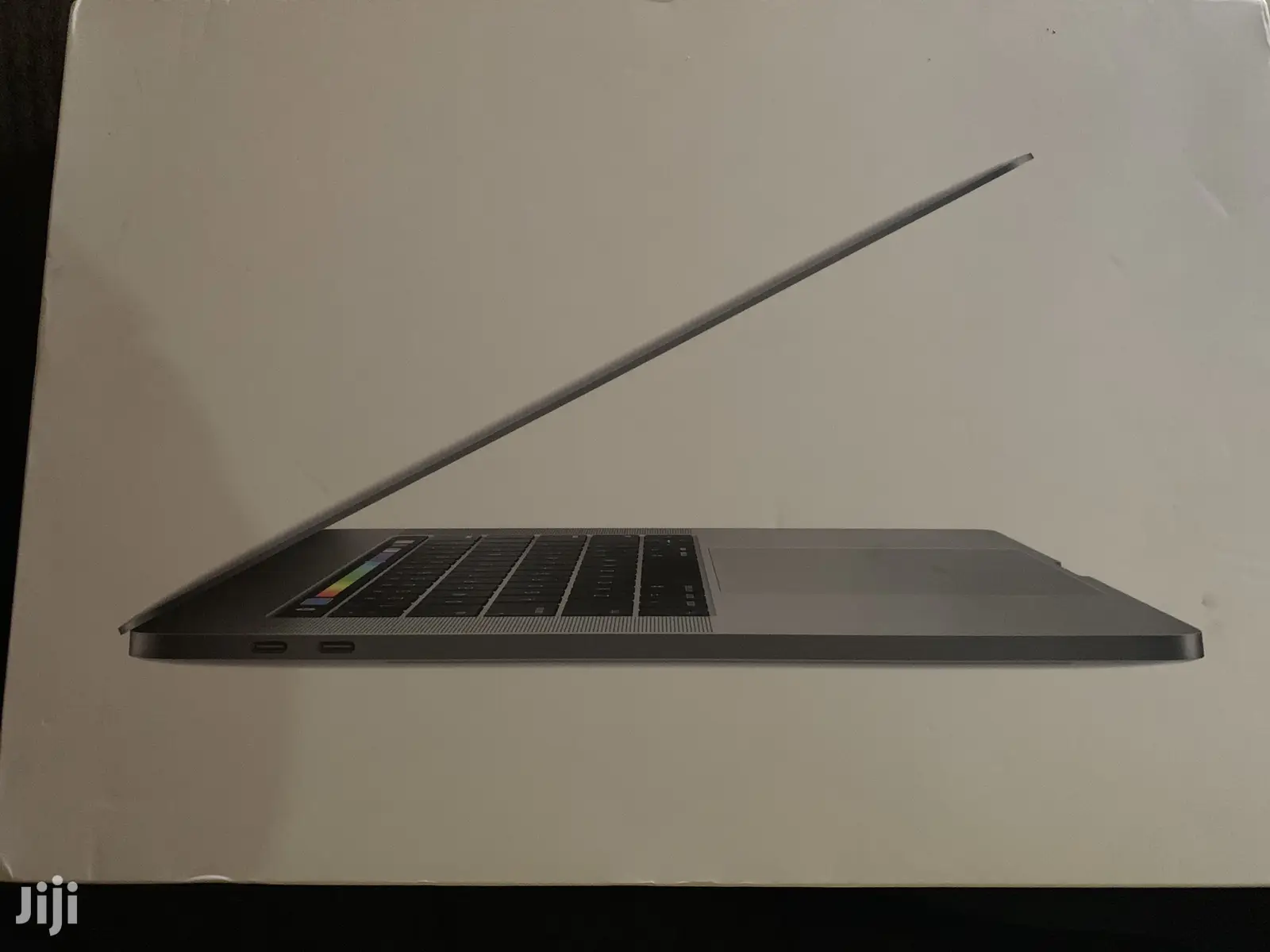 Laptop Apple MacBook Pro 16GB Intel Core i7 SSD 512GB