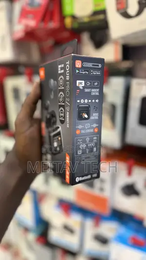 JBL Tour Pro 2