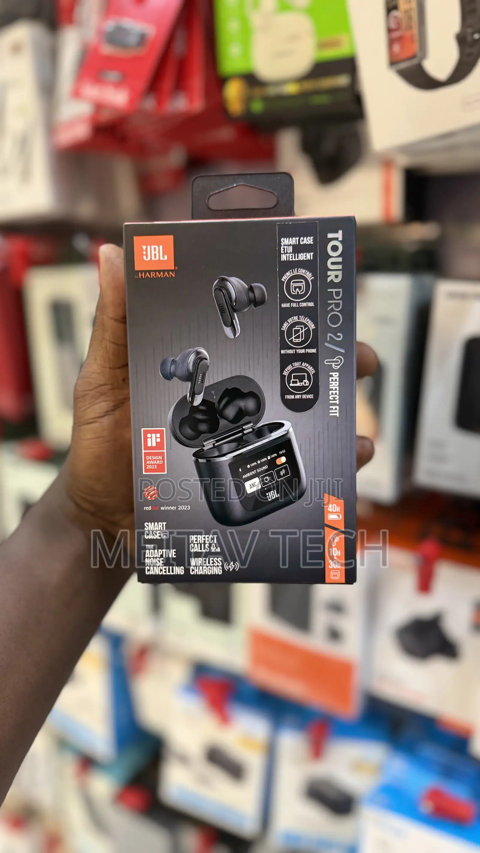 JBL Tour Pro 2