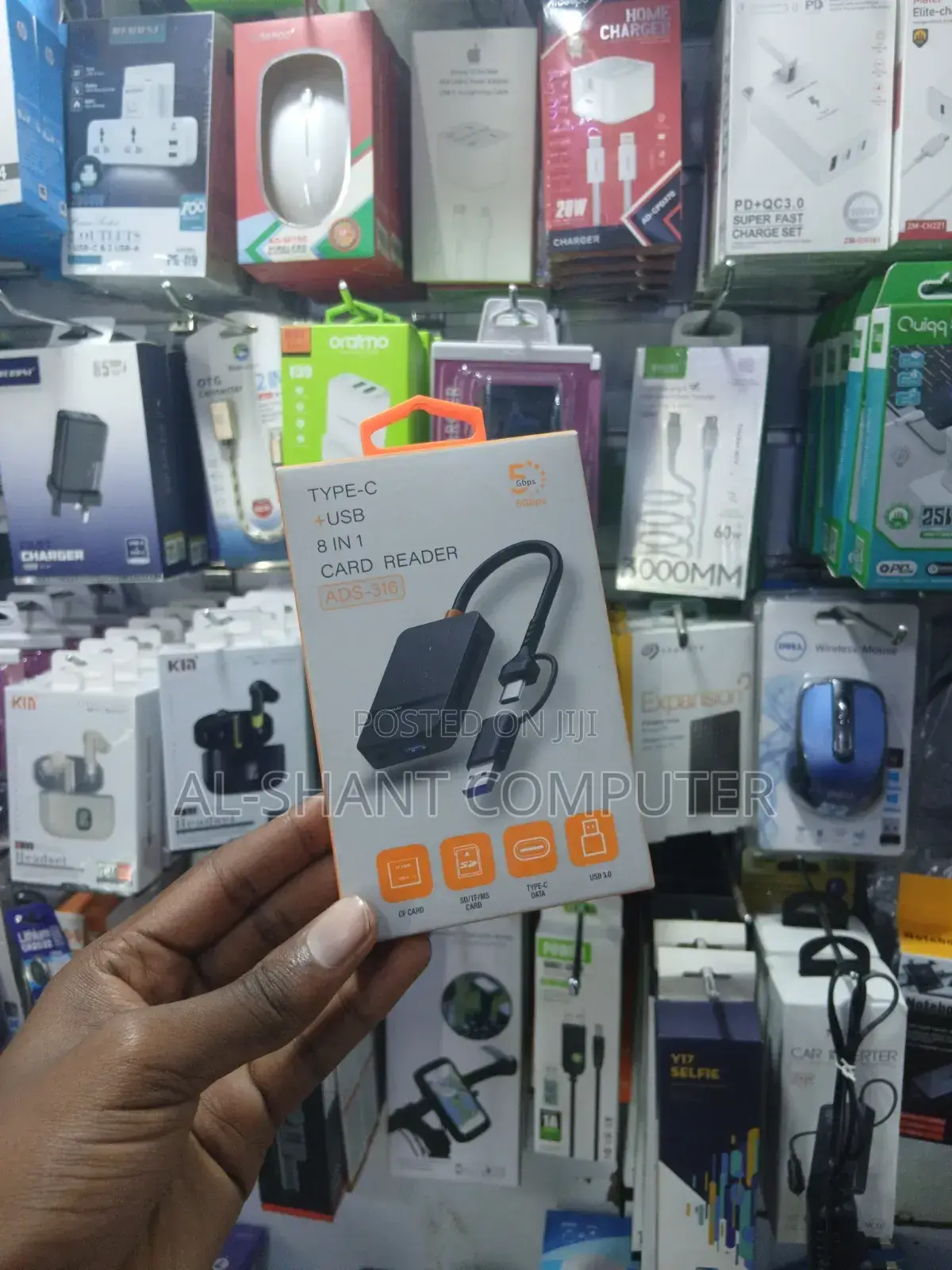 8 In1 Usb-a and Type-C Card Reader